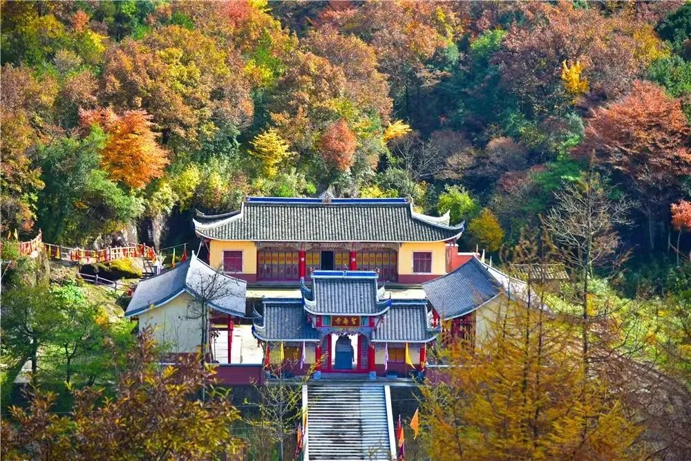 @寧強(qiáng)人，漢江源景區(qū)年卡福利來(lái)啦?。〔鍒D32
