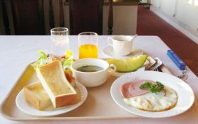 吃“小鳥餐”，跳健身操……中國家庭掀起健康新風(fēng)尚縮略圖
