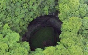 絕美！巖溶地貌的“滄海遺珠”！漢中天坑群是這樣形成的 →縮略圖