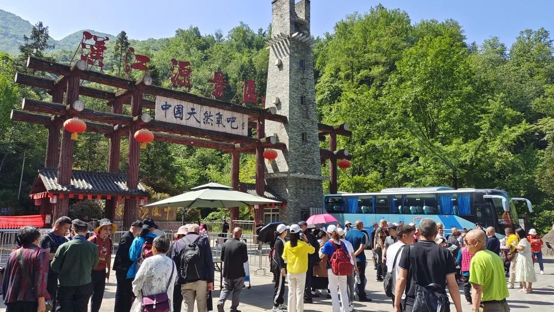 【驚喜】青年歌手劉建東、杜玉富、王霞將獻(xiàn)藝漢江源插圖9