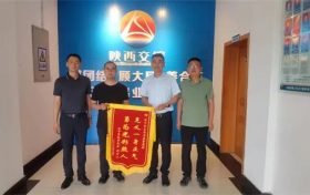 勇救落水兒童！岳輝，為你點贊！縮略圖