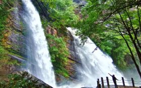 走進(jìn)漢江源，踏入奇幻世界縮略圖