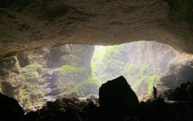 漢中天坑火出圈！記者實地探訪→縮略圖