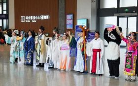 張騫、諸葛亮、“秦嶺四寶”齊現(xiàn)高鐵站，文化氛圍拉滿！縮略圖