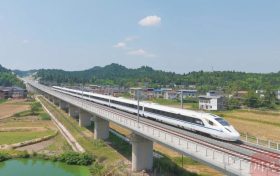 漢巴南鐵路巴南高鐵正式開通運(yùn)營！縮略圖